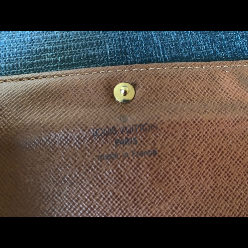 💯 Authentic Monogram wallet-Used - Picture 6 of 8